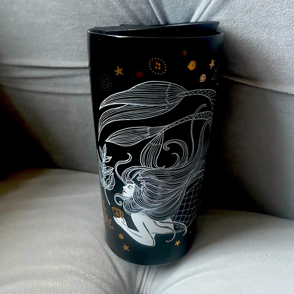 Starbucks 2019 Black 12fl Oz Tumbler Mermaid Siren Ceramic Travel Tumbler